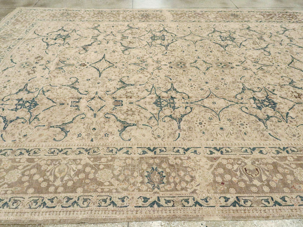 Antique Persian Tabriz Carpet, No.16805 - Galerie Shabab