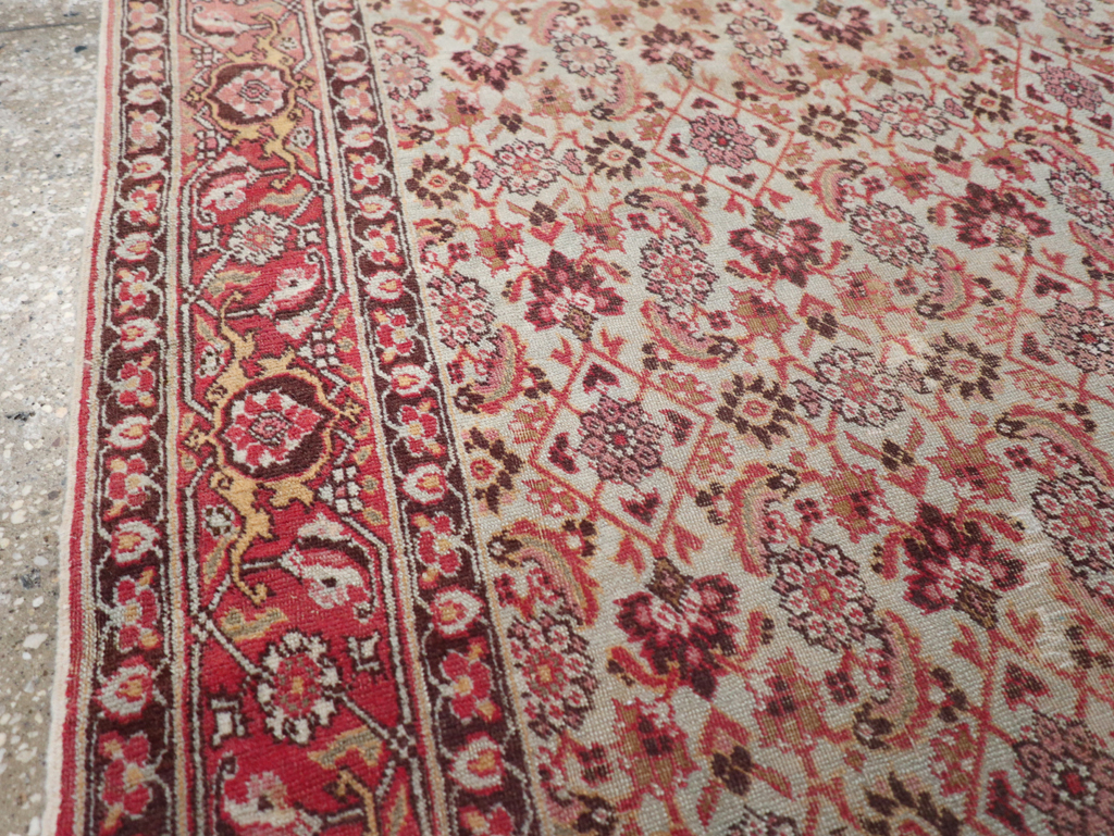 Antique Persian Tabriz Rug, No.16807 - Galerie Shabab