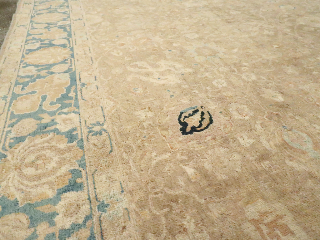 Antique Persian Tabriz Carpet, No.16828 - Galerie Shabab