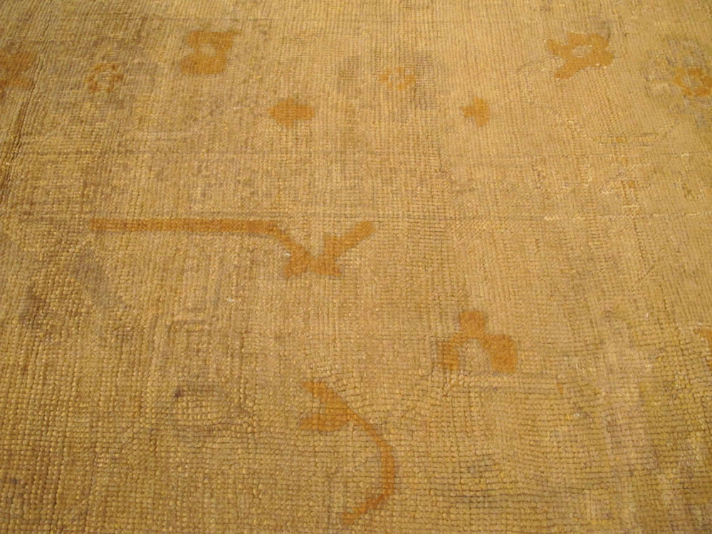 Antique Turkish Oushak Square Carpet, No.16840 - Galerie Shabab