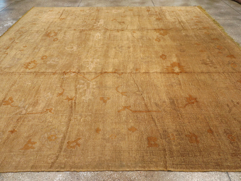 Antique Turkish Oushak Square Carpet, No.16840 - Galerie Shabab
