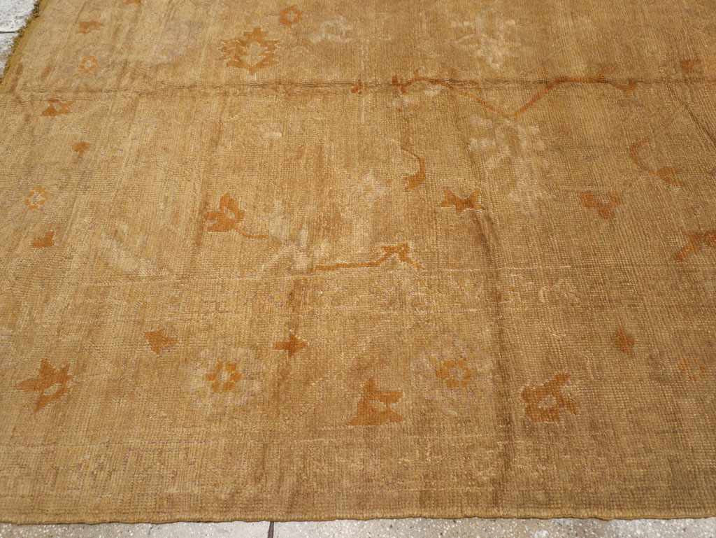 Antique Turkish Oushak Square Carpet, No.16840 - Galerie Shabab