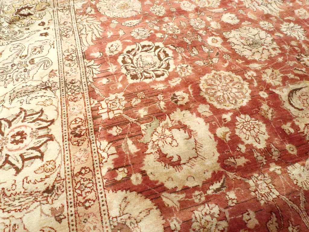 Antique Persian Tabriz Carpet, No.16842 - Galerie Shabab