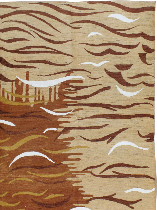 Modern Persian Tabriz Carpet, No.16856 - Galerie Shabab