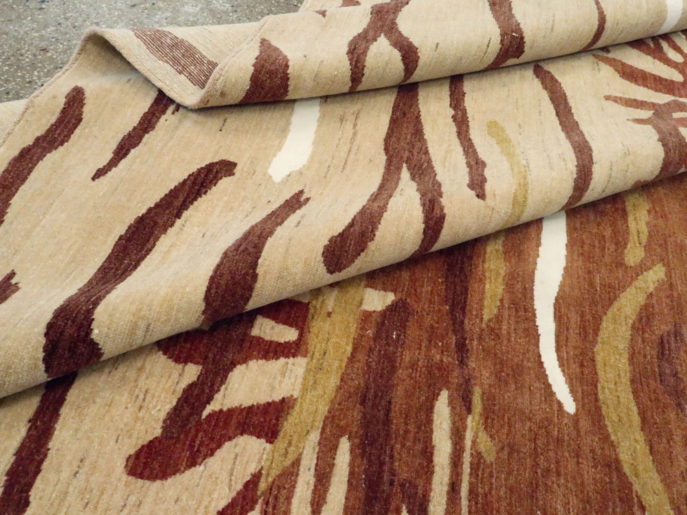 Modern Persian Tabriz Carpet, No.16856 - Galerie Shabab