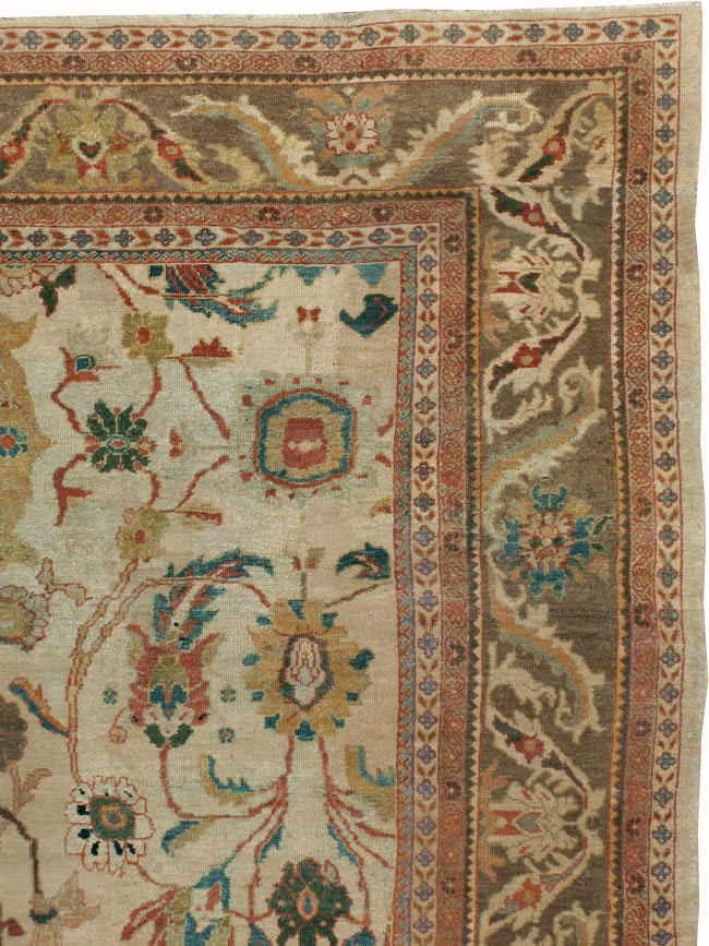 Antique Persian Sultanbad Carpet, No.16864 - Galerie Shabab