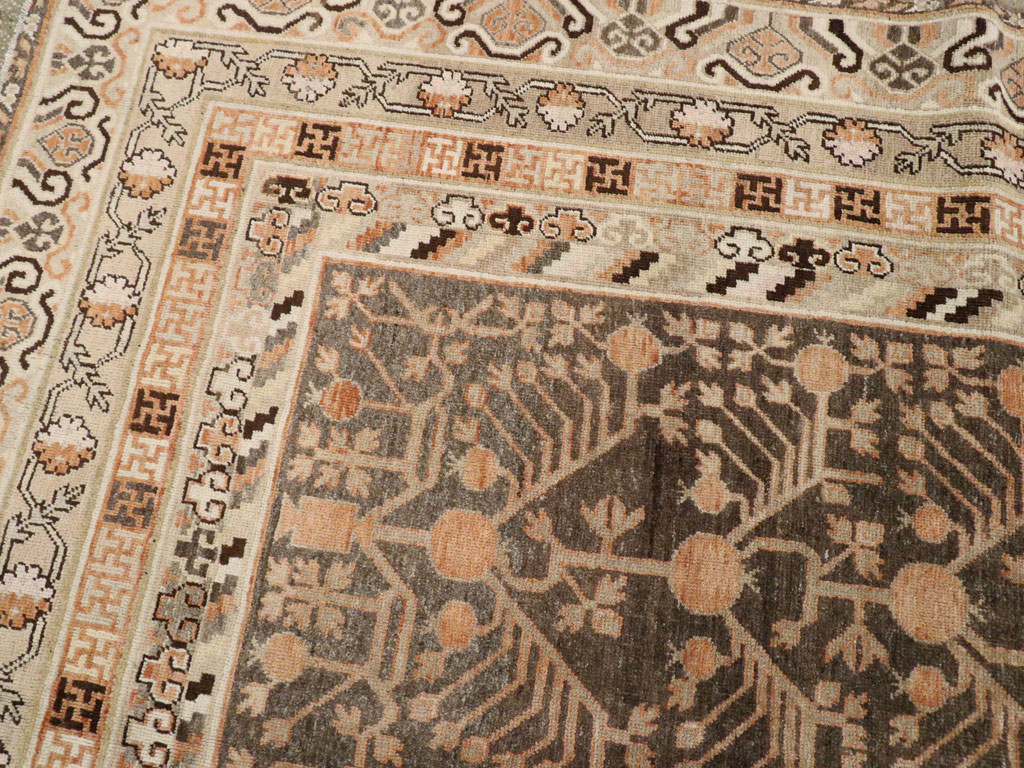 Antique East Turkestan Khotan Carpet, No.16875 - Galerie Shabab