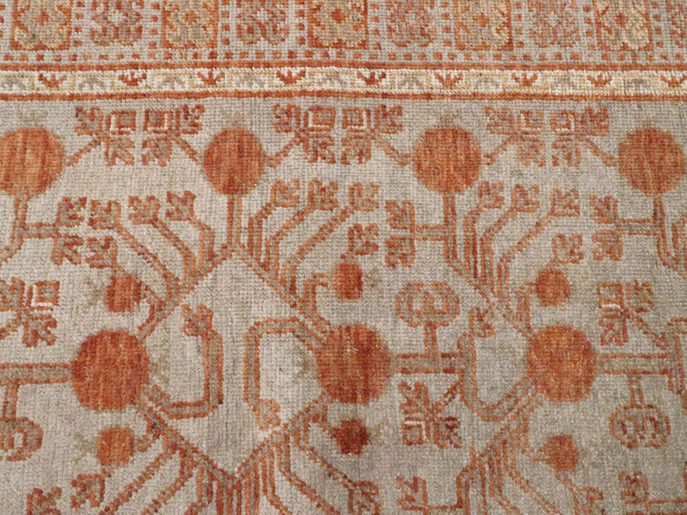 Antique East Turkestan Khotan Carpet, No.16876 - Galerie Shabab