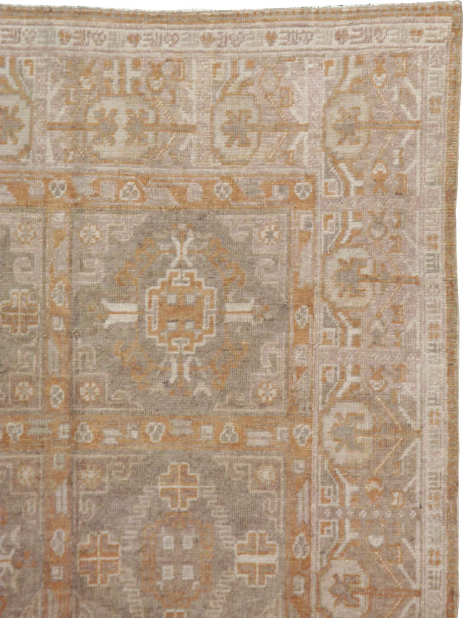 Vintage East Turkestan Khotan Rug, No.16897 - Galerie Shabab