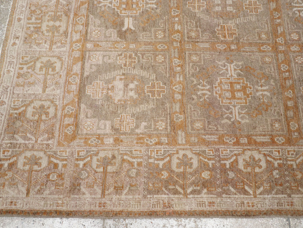 Vintage East Turkestan Khotan Rug, No.16897 - Galerie Shabab