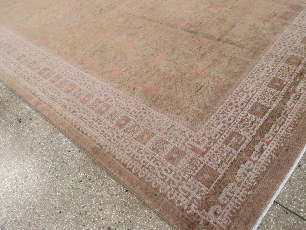 Vintage East Turkestan Khotan Carpet, No.16900 - Galerie Shabab