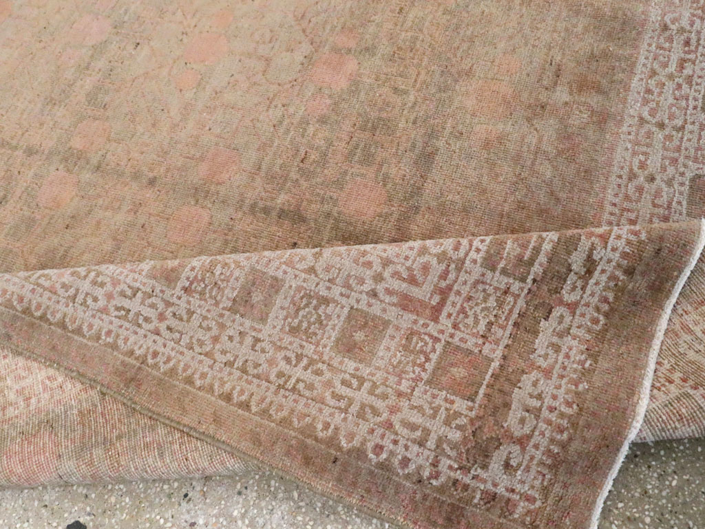 Vintage East Turkestan Khotan Carpet, No.16900 - Galerie Shabab