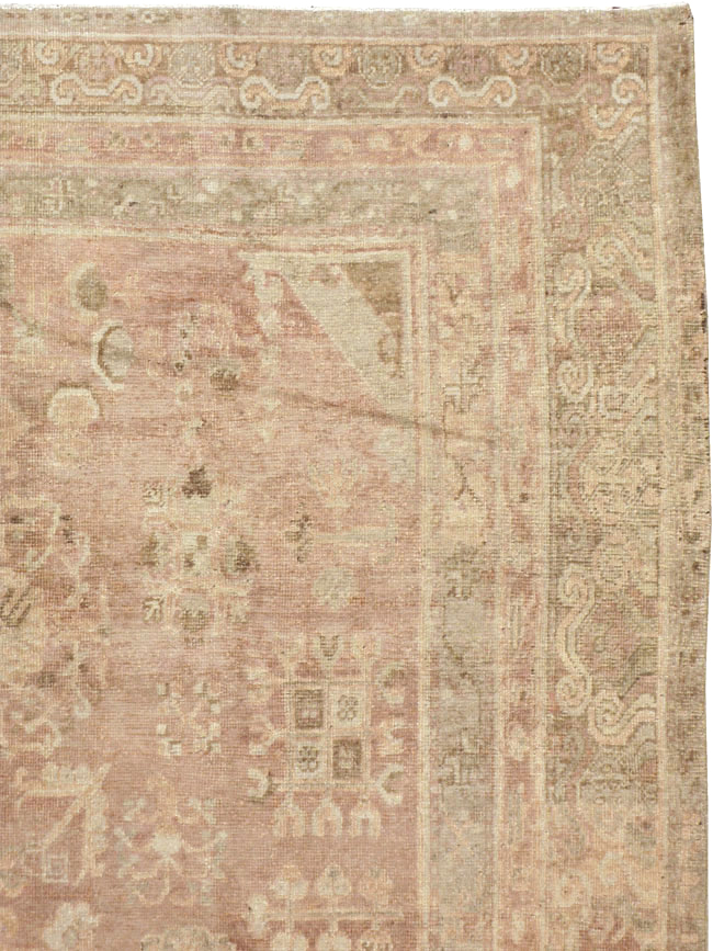 Vintage East Turkestan Khotan Carpet, No.16902 - Galerie Shabab