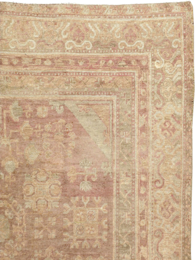 Vintage East Turkestan Khotan Carpet, No.16902 - Galerie Shabab