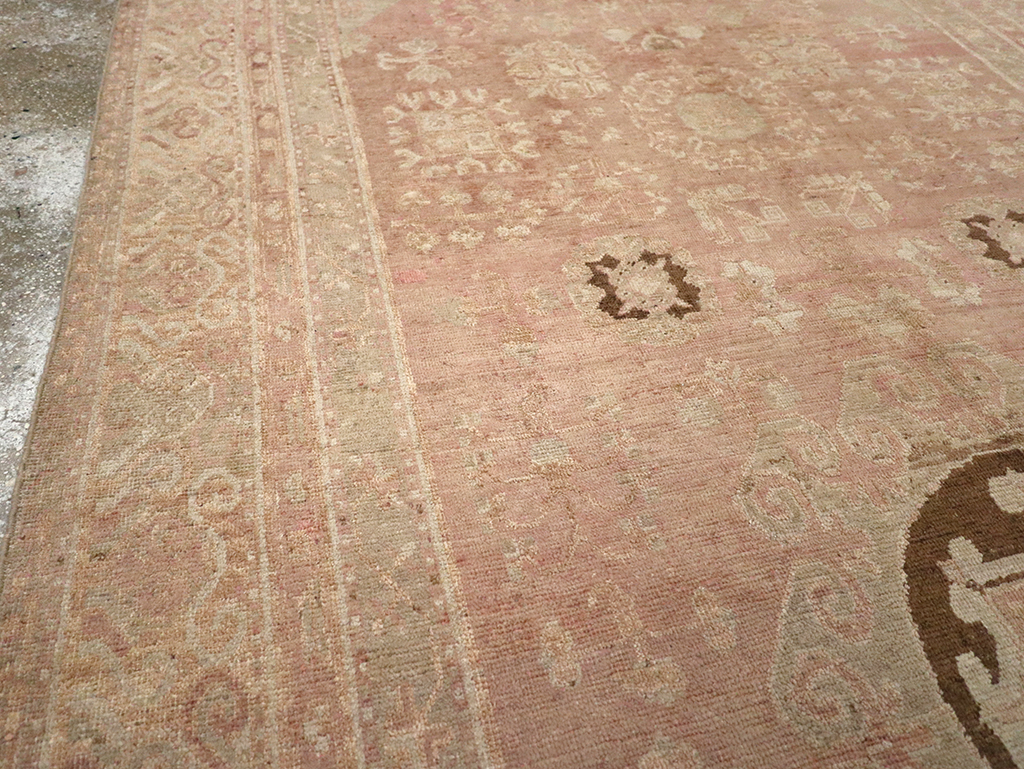 Vintage East Turkestan Khotan Carpet, No.16902 - Galerie Shabab