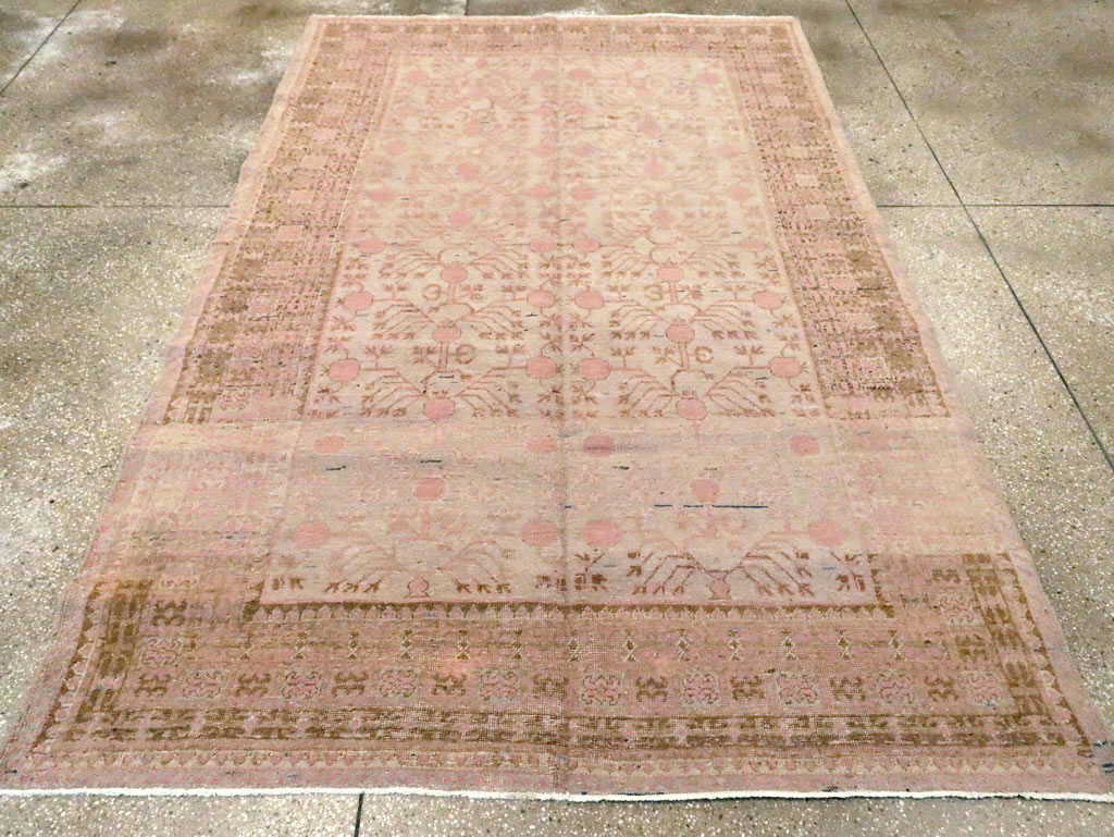 Vintage East Turkestan Khotan Carpet, No.16915 - Galerie Shabab