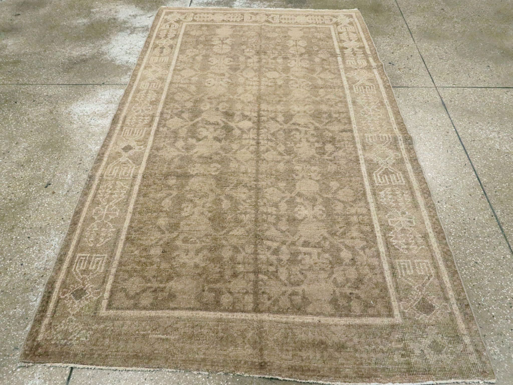 Vintage East Turkestan Khotan Rug, No.16920 - Galerie Shabab