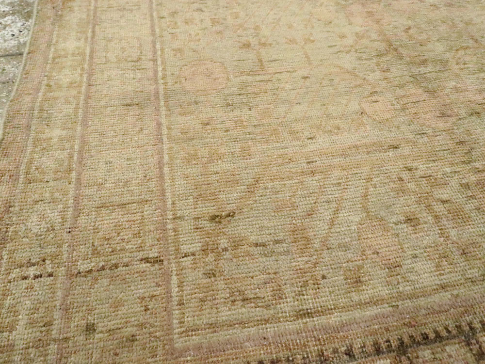 Antique East Turkestan Khotan Rug, No.16921 - Galerie Shabab