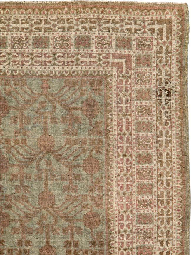 Vintage East Turkestan Khotan Carpet, No.16931 - Galerie Shabab