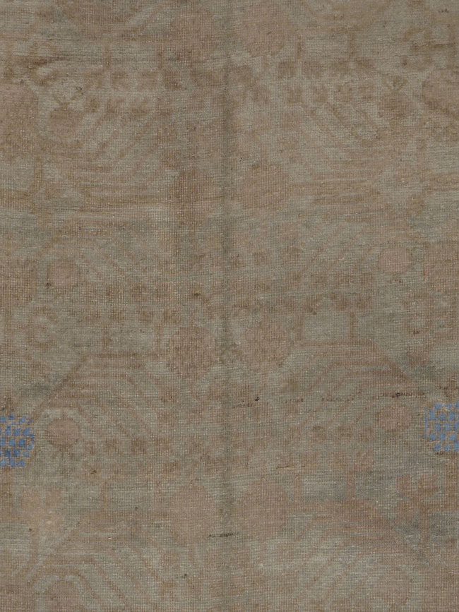 Antique Khotan Carpet, No.16932 - Galerie Shabab