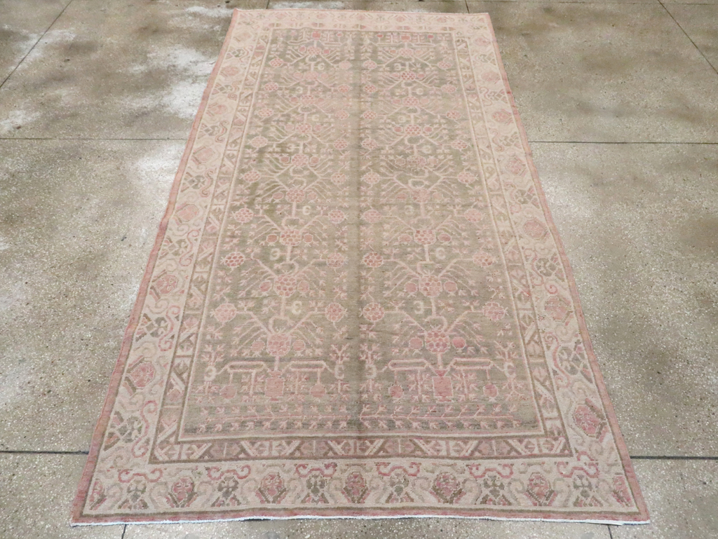 Vintage East Turkestan Khotan Carpet, No.16938 - Galerie Shabab