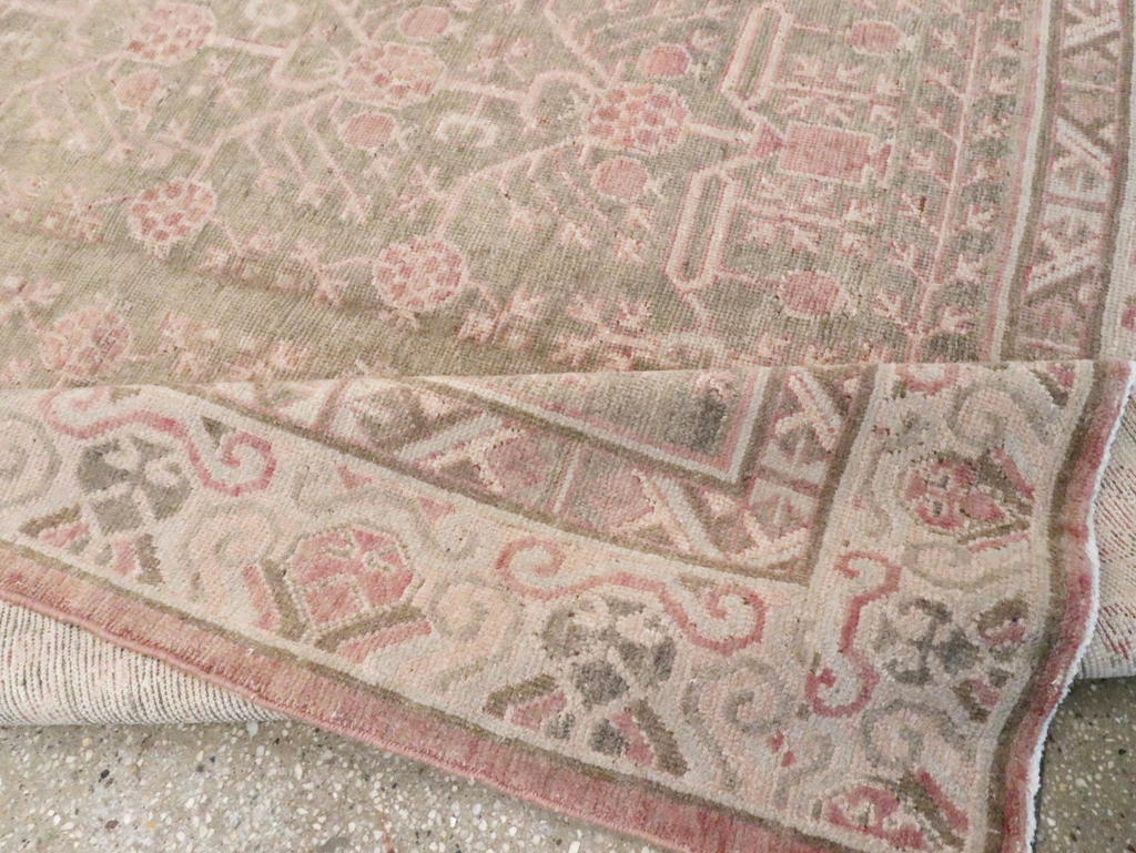 Vintage East Turkestan Khotan Carpet, No.16938 - Galerie Shabab