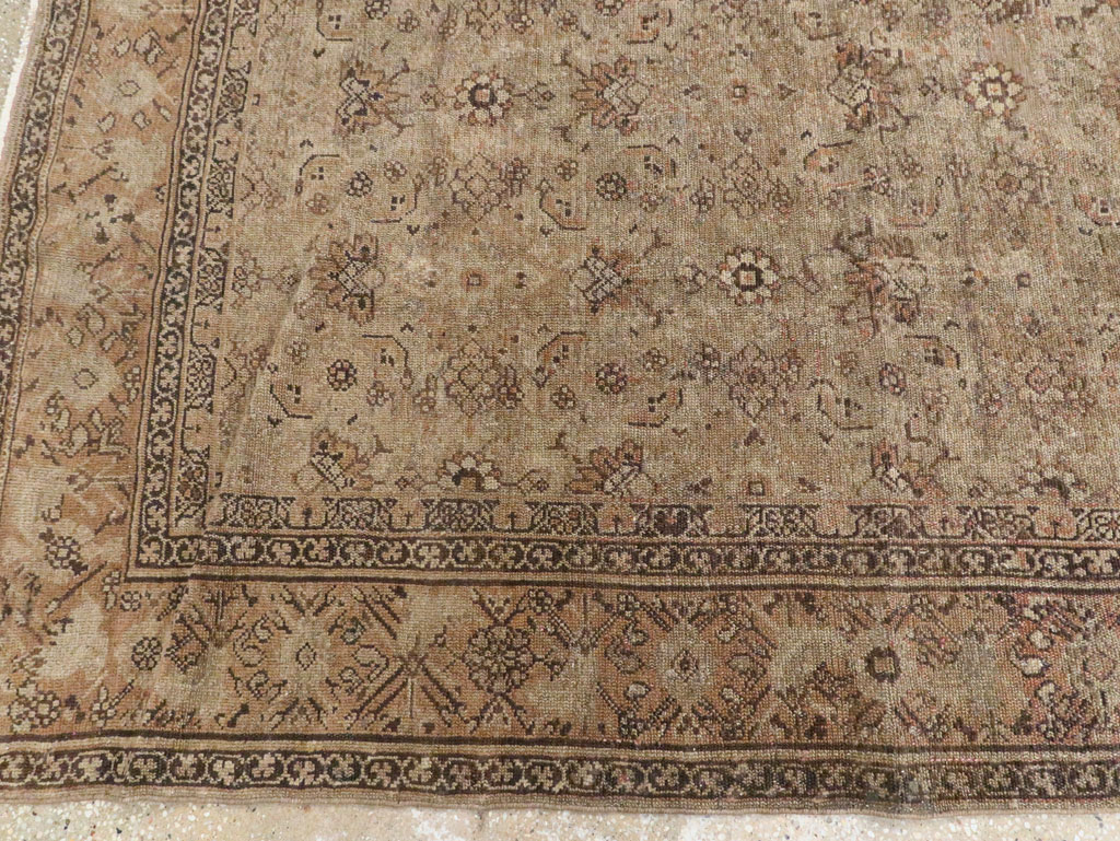 Antique Persian Malayer Gallery Carpet, No.16947 - Galerie Shabab
