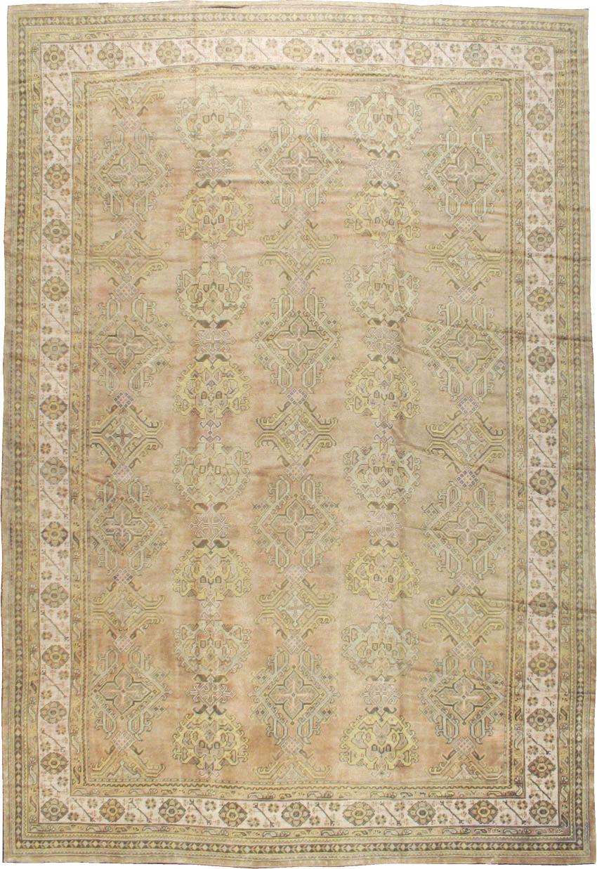 Antique Turkish Oushak Carpet, No.16956 - Galerie Shabab