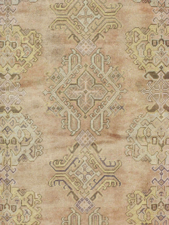 Antique Turkish Oushak Carpet, No.16956 - Galerie Shabab