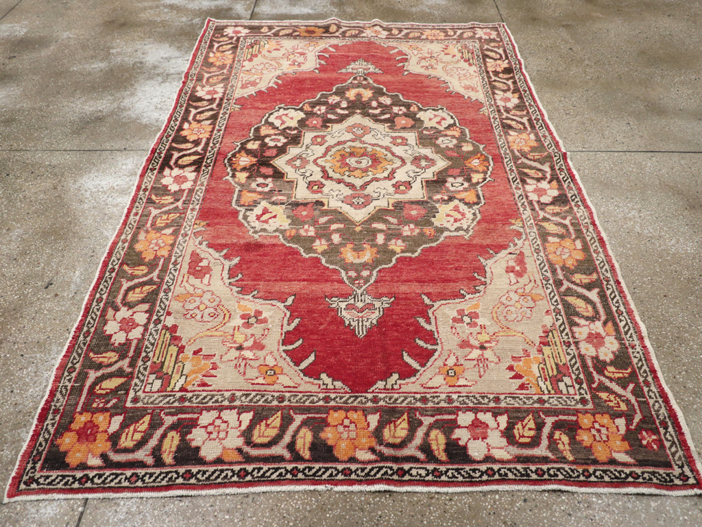 Antique Turkish Oushak Carpet, No.16975 - Galerie Shabab