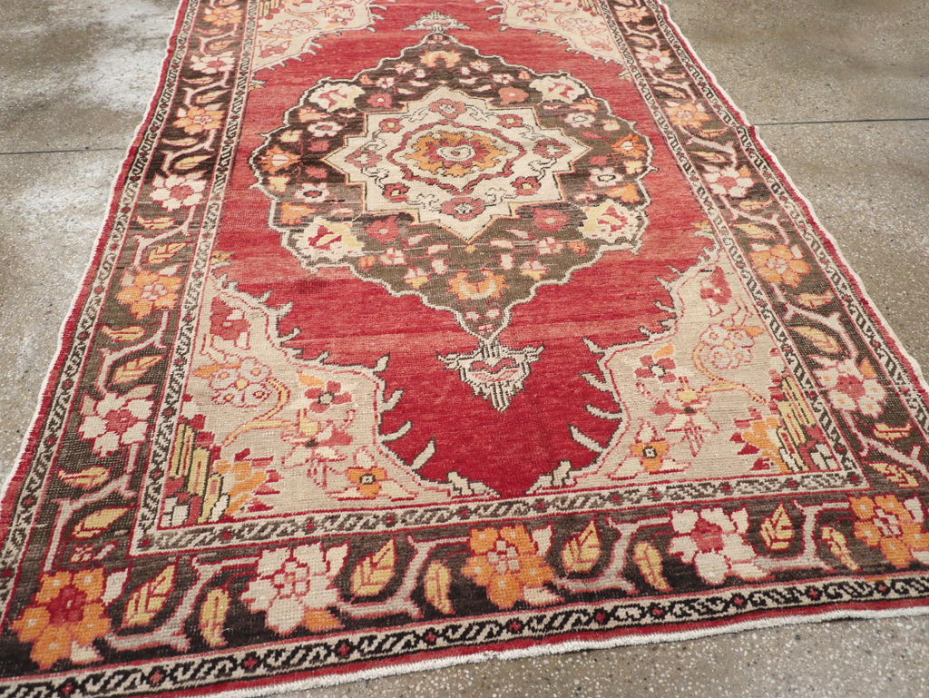 Antique Turkish Oushak Carpet, No.16975 - Galerie Shabab