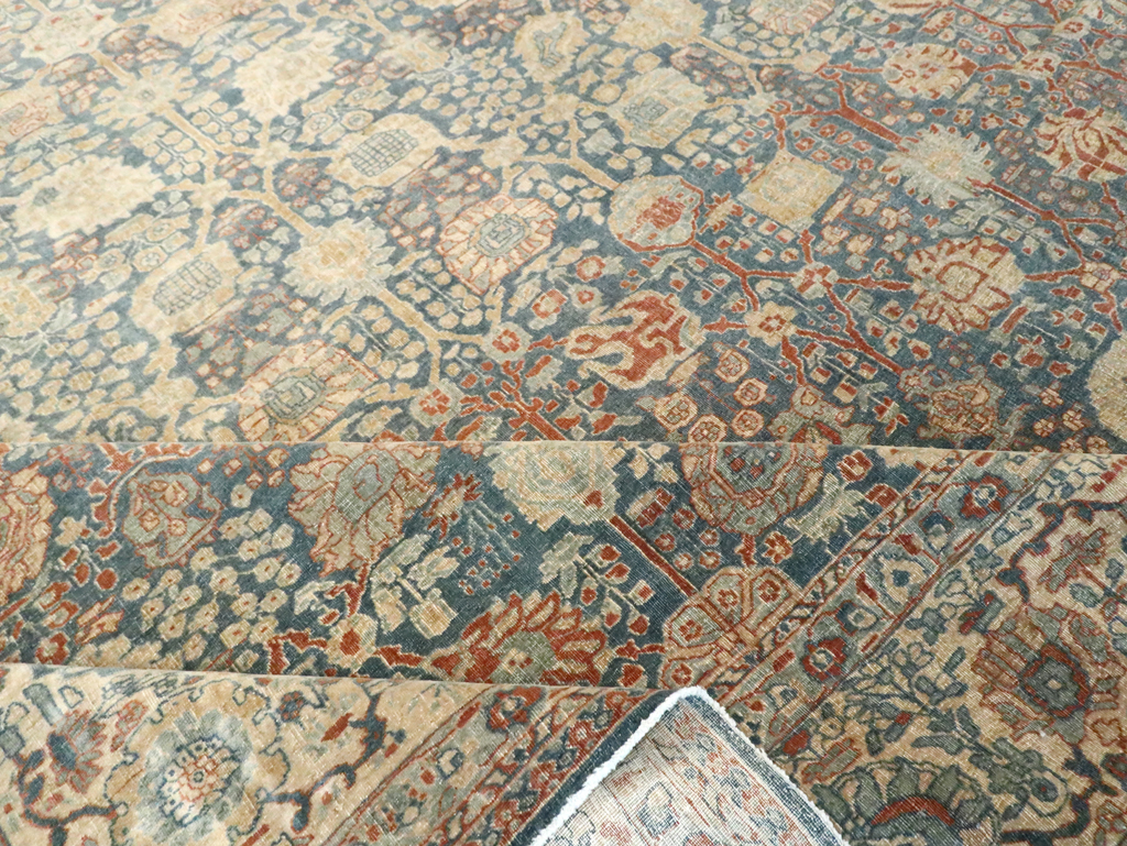 Antique Persian Tabriz Carpet, No.17016 - Galerie Shabab