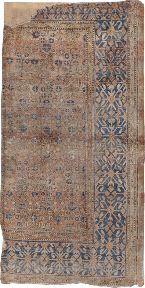 Antique East Turkestan Silk Khotan Fragment , No.17037 - Galerie Shabab