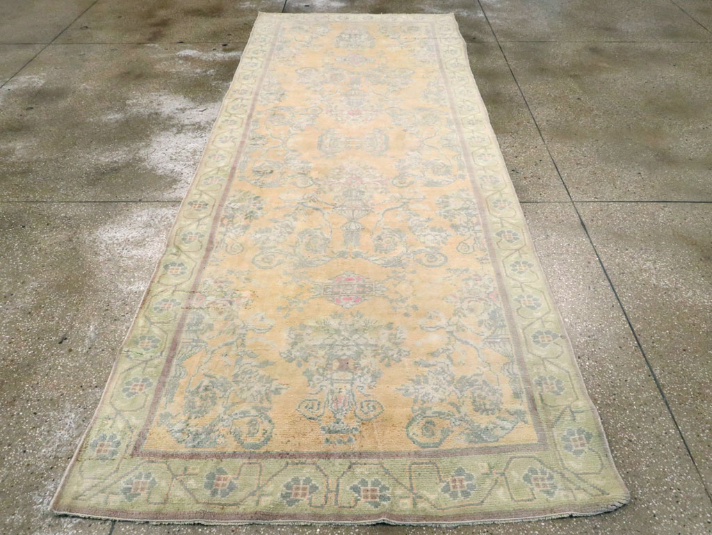 Vintage Indian Cotton Agra Wide Gallery Runner , No.17048 - Galerie Shabab