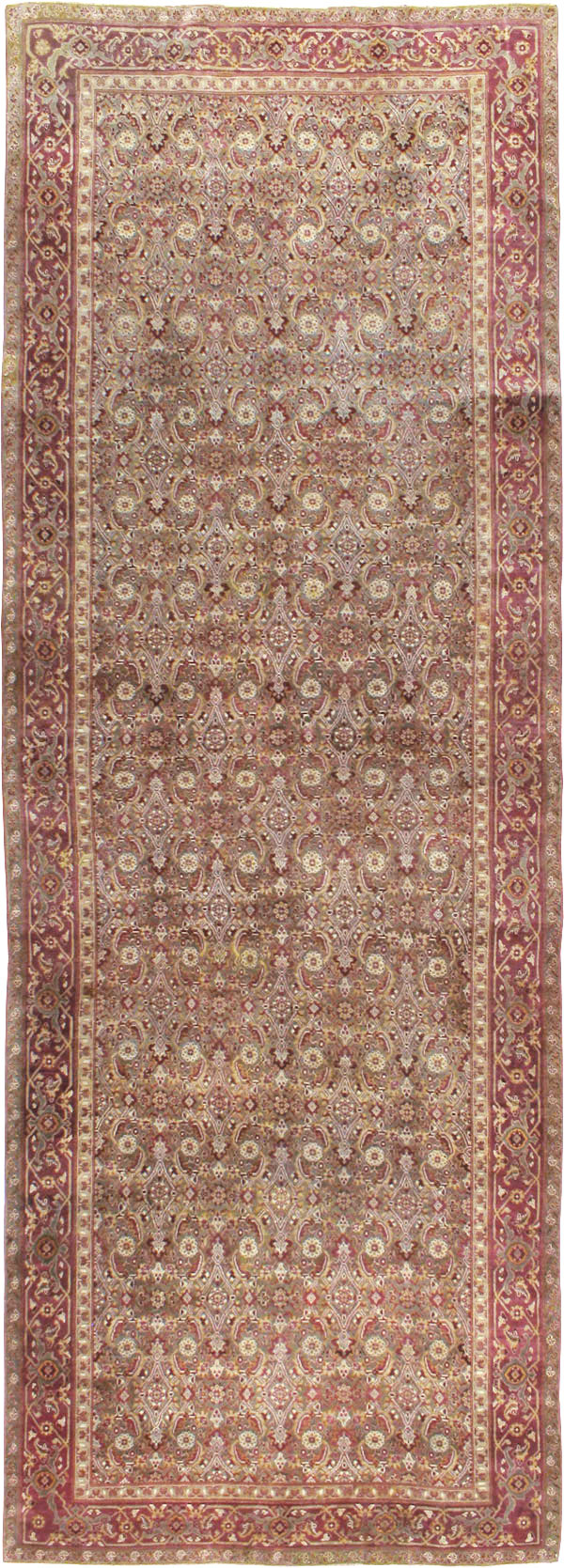 Antique Indian Agra Carpet, No.17050 - Galerie Shabab