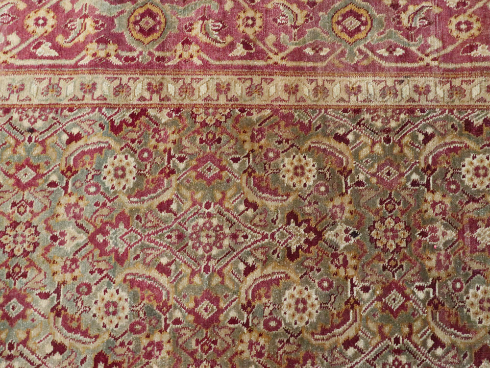 Antique Indian Agra Carpet, No.17050 - Galerie Shabab