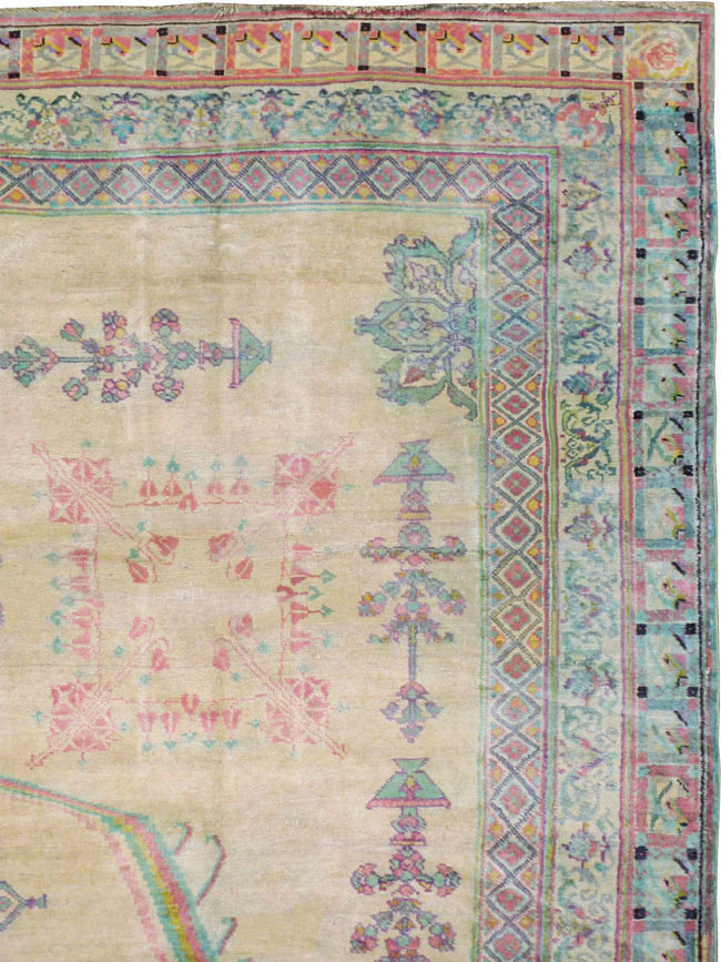 Antique Indian Agra Carpet, No.17052 - Galerie Shabab