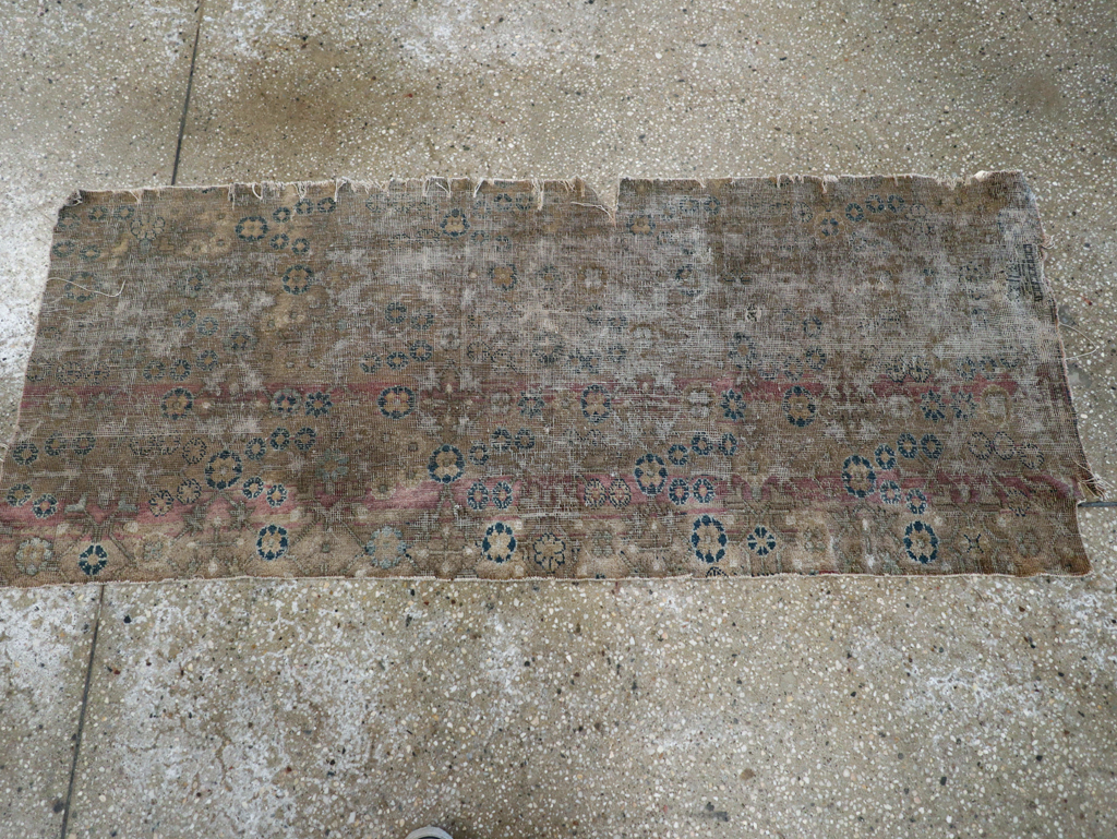 Silk 19th Century Antique East Turkestan Khotan Fragment, No.17054 - Galerie Shabab