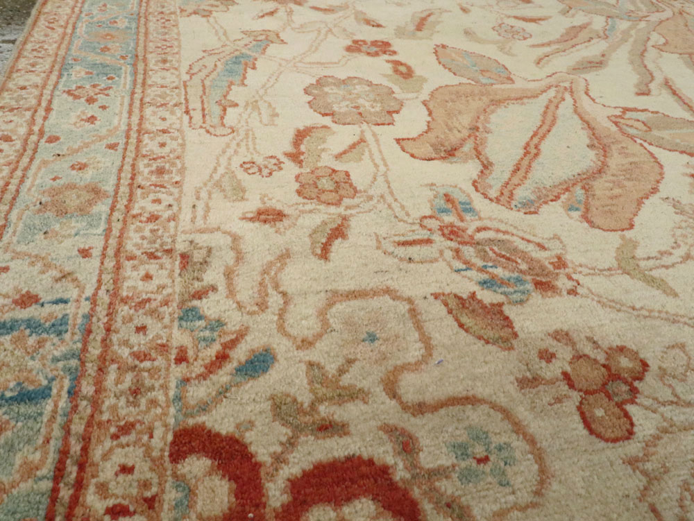 Antique Persian Sultanabad Rug, No.17055 - Galerie Shabab