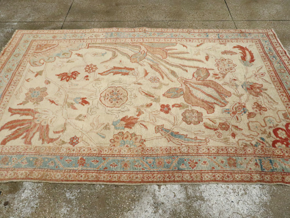 Antique Persian Sultanabad Rug, No.17055 - Galerie Shabab