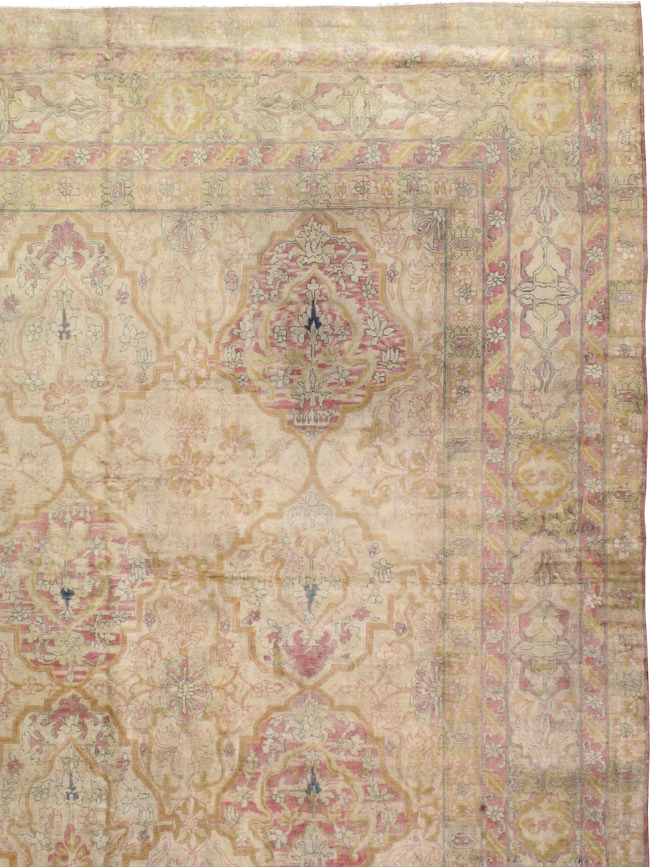 Antique Indian Lahore Carpet, No.17060 - Galerie Shabab