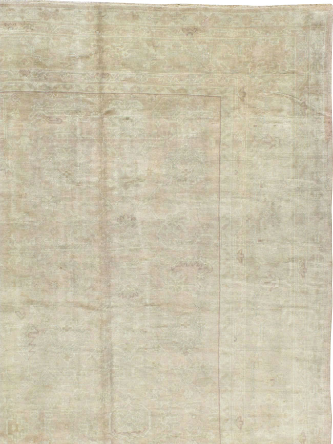 Antique Turkish Oushak Carpet, No.17074 - Galerie Shabab