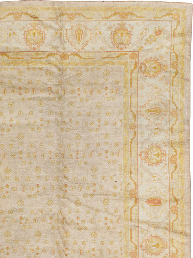 Antique Turkish Oushak Carpet, No.17077 - Galerie Shabab