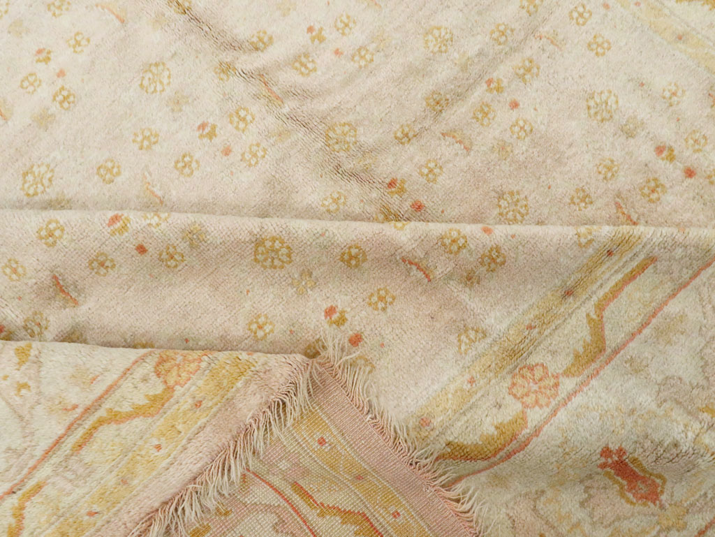 Antique Turkish Oushak Carpet, No.17077 - Galerie Shabab