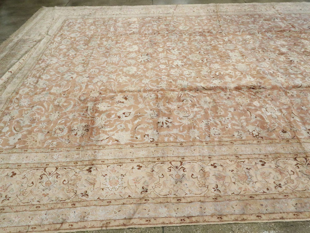 Vintage Persian Nain Carpet, No.17092 - Galerie Shabab