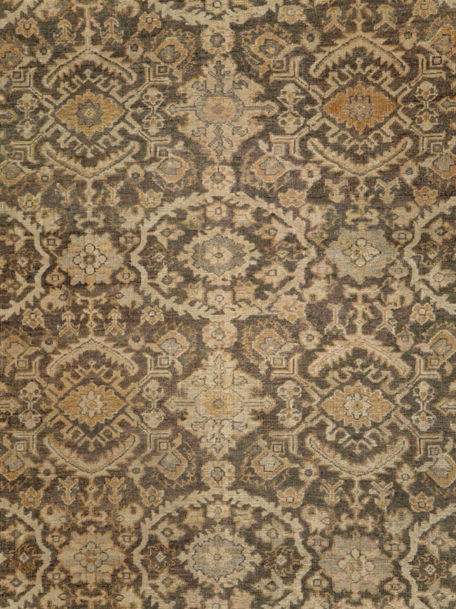 Antique Persian Mahal Room Size Carpet, No.17104 - Galerie Shabab