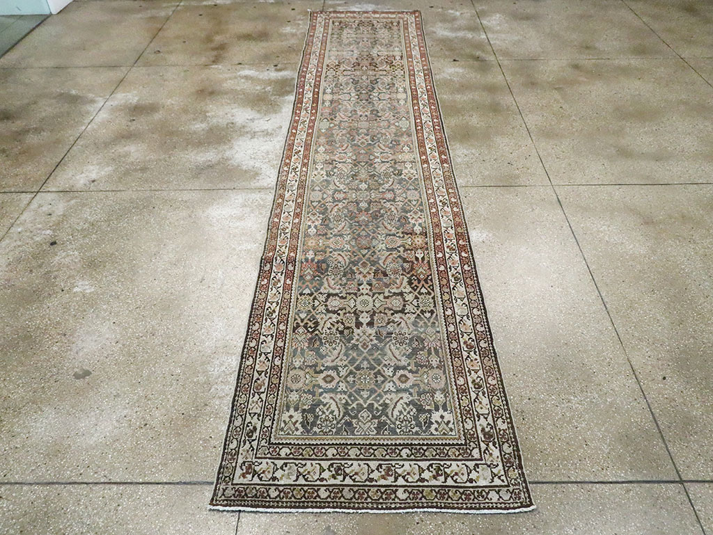 Vintage Persian Malayer Runner, No.17109 - Galerie Shabab