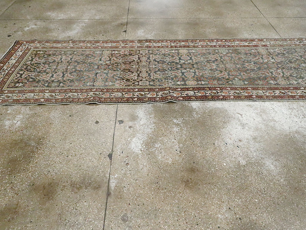 Vintage Persian Malayer Runner, No.17109 - Galerie Shabab