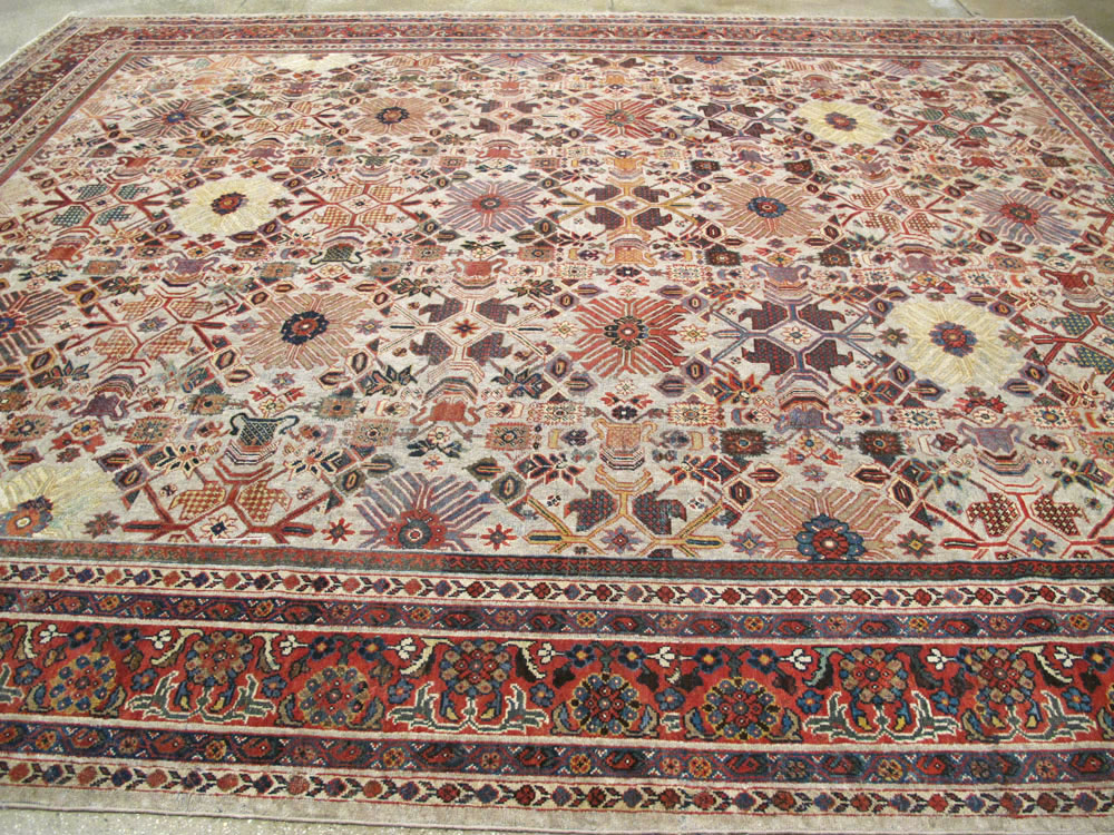 Antique Persian Mahal Carpet, No.17121 - Galerie Shabab
