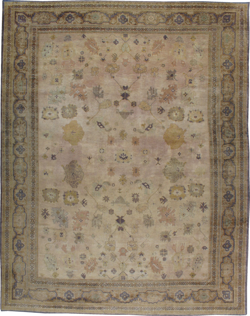 Antique Oushak Carpet, No.17123 - Galerie Shabab